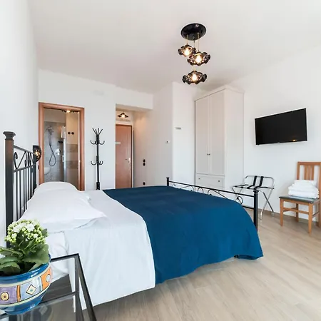 B&B Palazzo Pinto 2-3